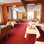 & Restaurant Druidenstein Hotel 2*