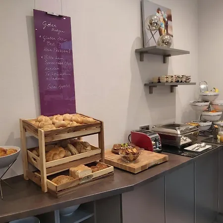 & Restaurant Druidenstein فندق 2*