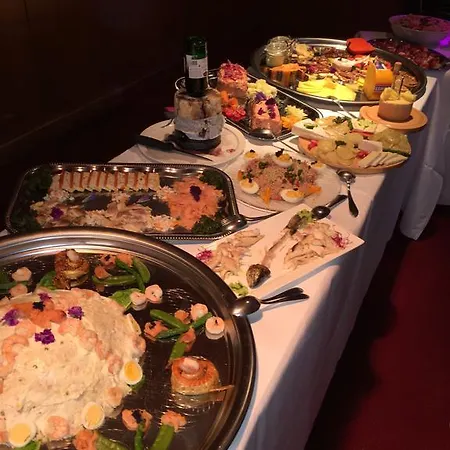 & Restaurant Druidenstein 酒店 特劳泰斯腾