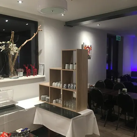 & Restaurant Druidenstein 호텔