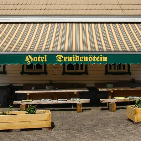 & Restaurant Druidenstein 2*