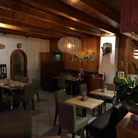 & Restaurant Druidenstein 2*