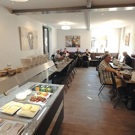 & Restaurant Druidenstein 호텔 트라우텐스타인